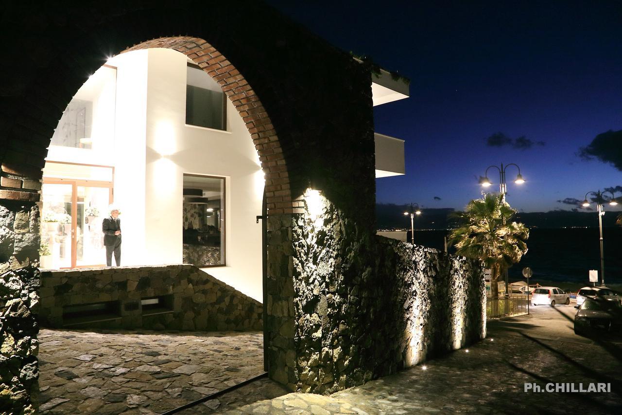Ngonia Bay Boutique Hotel Milazzo Ngoại thất bức ảnh