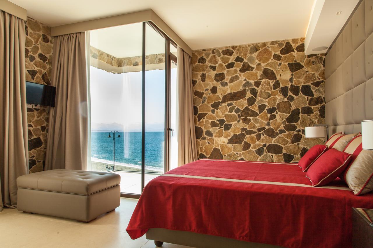Ngonia Bay Boutique Hotel Milazzo Ngoại thất bức ảnh