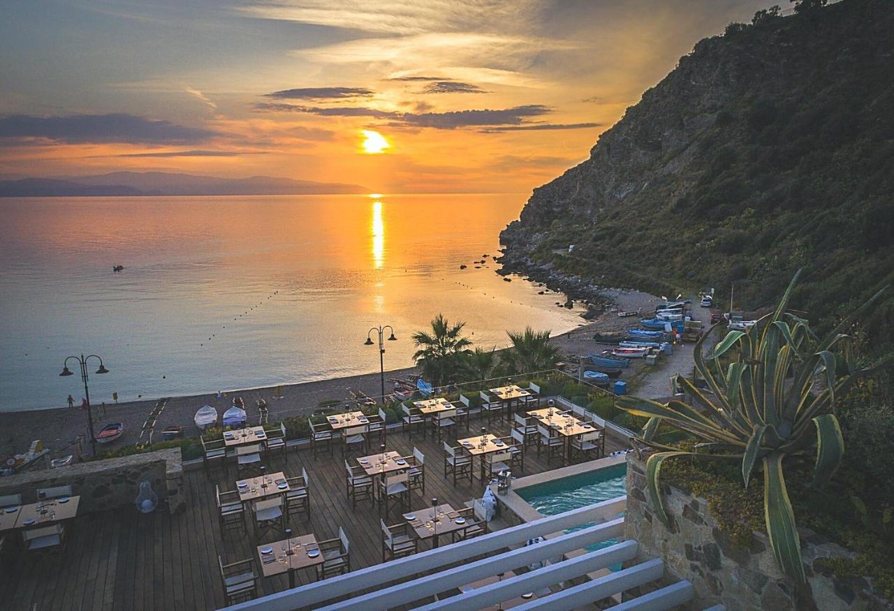 Ngonia Bay Boutique Hotel Milazzo Ngoại thất bức ảnh