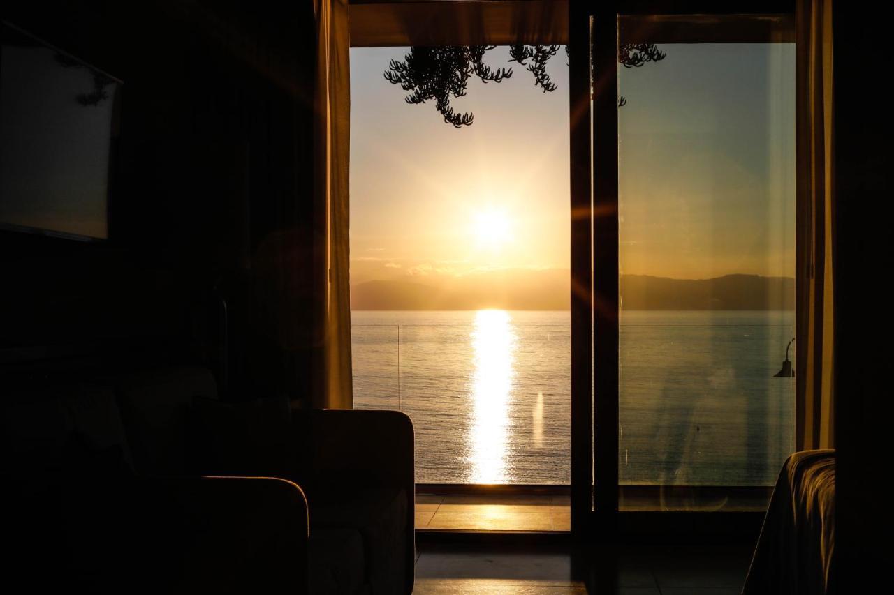 Ngonia Bay Boutique Hotel Milazzo Ngoại thất bức ảnh